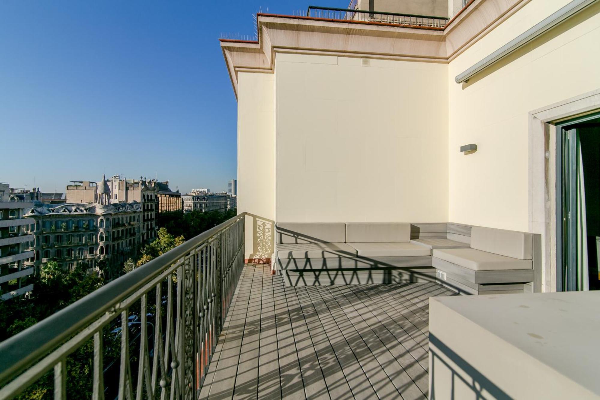 Deco Apartments Barcelona-Diagonal Luaran gambar