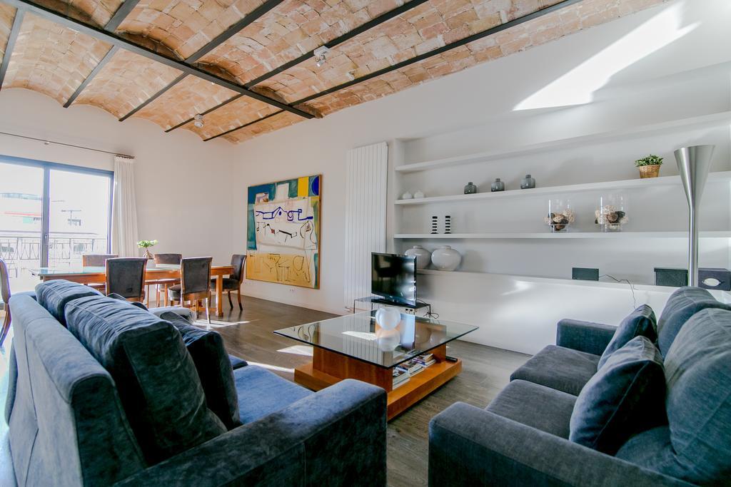 Deco Apartments Barcelona-Diagonal Luaran gambar