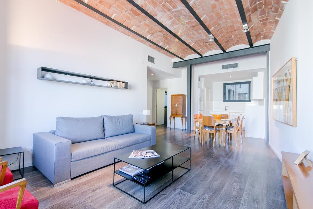 Deco Apartments Barcelona-Diagonal Luaran gambar