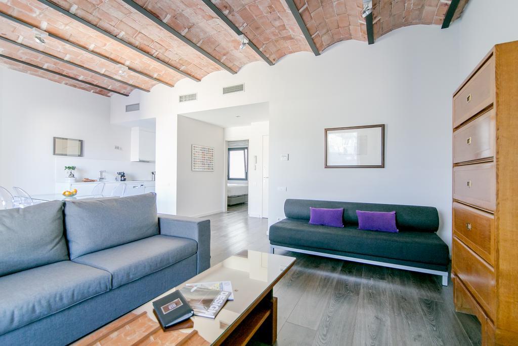 Deco Apartments Barcelona-Diagonal Luaran gambar