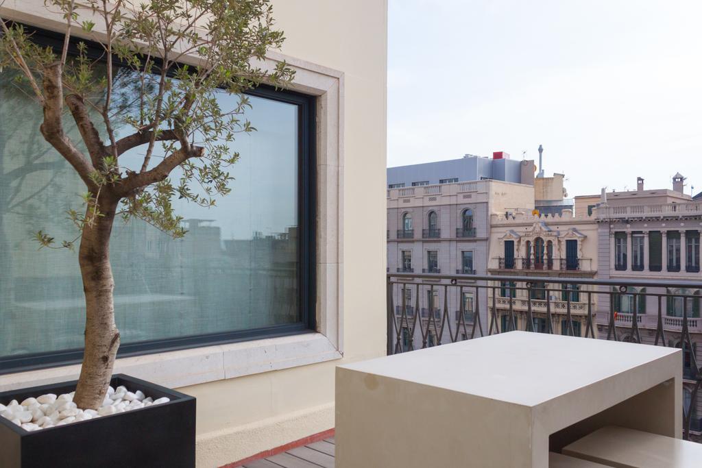 Deco Apartments Barcelona-Diagonal Luaran gambar